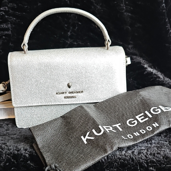 Kurt Geiger Silver Crossbody Bag with Structured Design and Flap Closure NWT - Picture 10 of 10